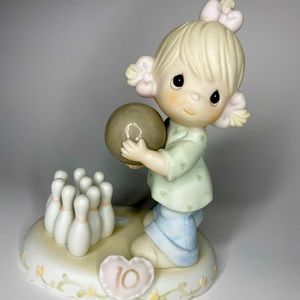 Vintage Precious Moments Growing in Grace Age 10 Blonde